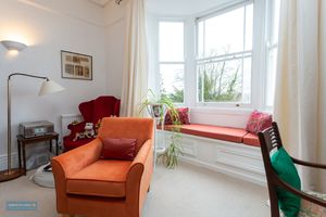 Sitting Room- click for photo gallery